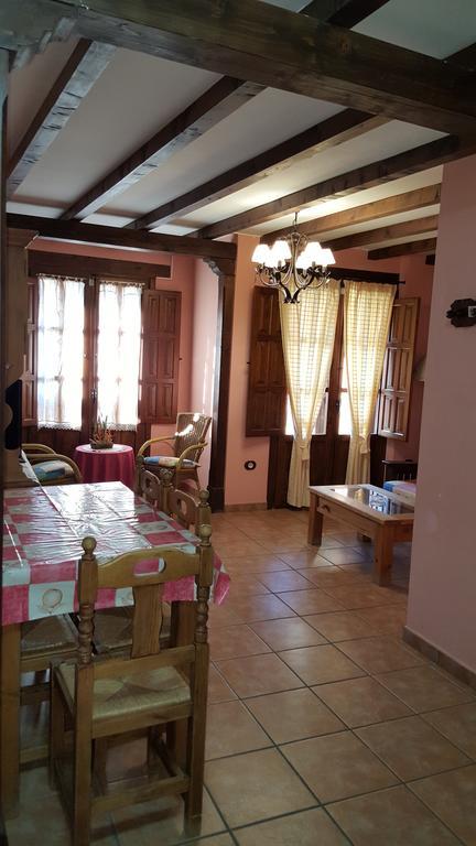 Apartamentos Rurales Tauro Cabezuela Del Valle Εξωτερικό φωτογραφία