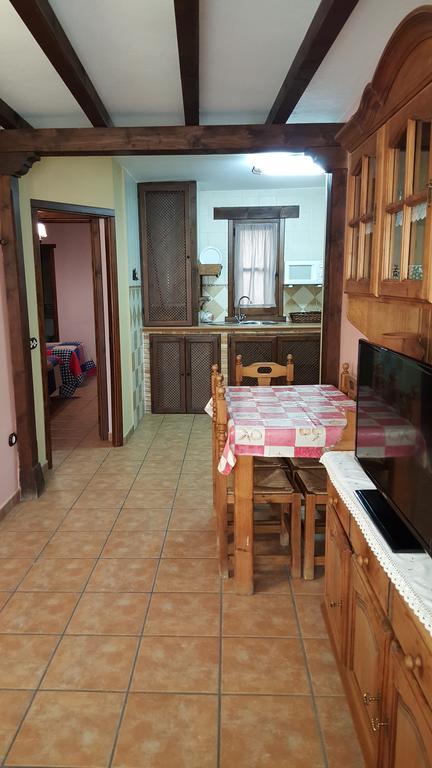Apartamentos Rurales Tauro Cabezuela Del Valle Εξωτερικό φωτογραφία